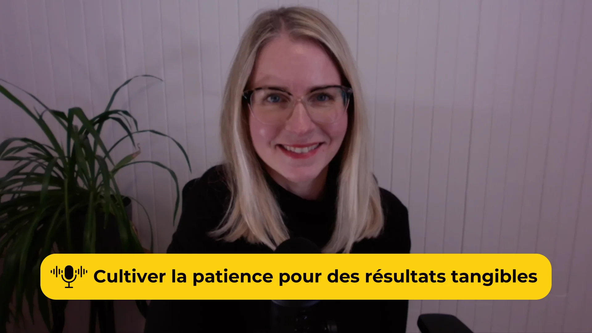 Dans cet épisode de J'aime ta compagnie, Marie-Michèle remet les pendules à l'heure sur les délais réels du développement des affaires. Repositionnement, lancement d'une nouvelle offre, construction d'un réseau, marque crédible : tout ça prend du temps. Et c'est tout à fait normal.